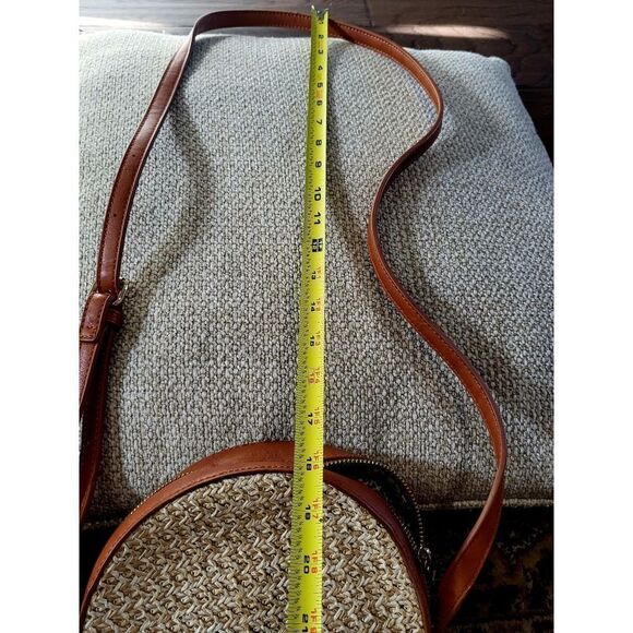 Sole Society Cross Body Bag - Picture 7 of 8